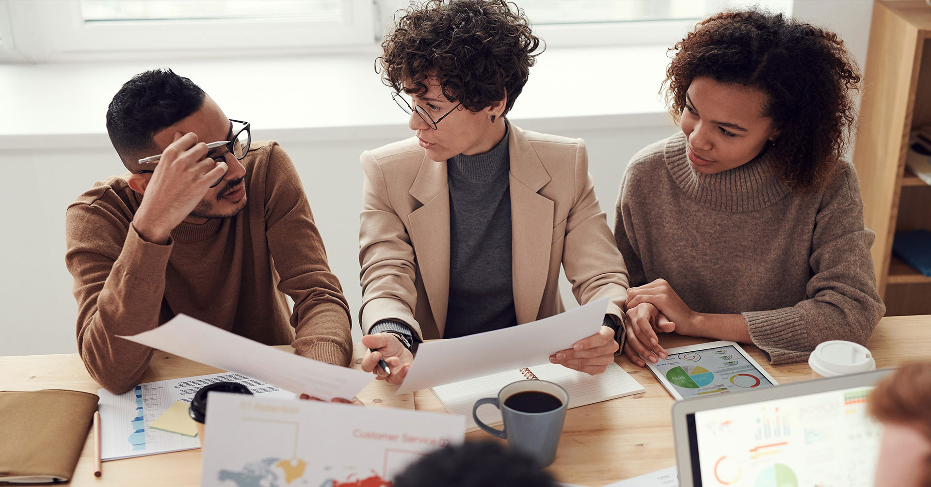 Grupo de personas trabajando Grupo de personas trabajando - Votorantim